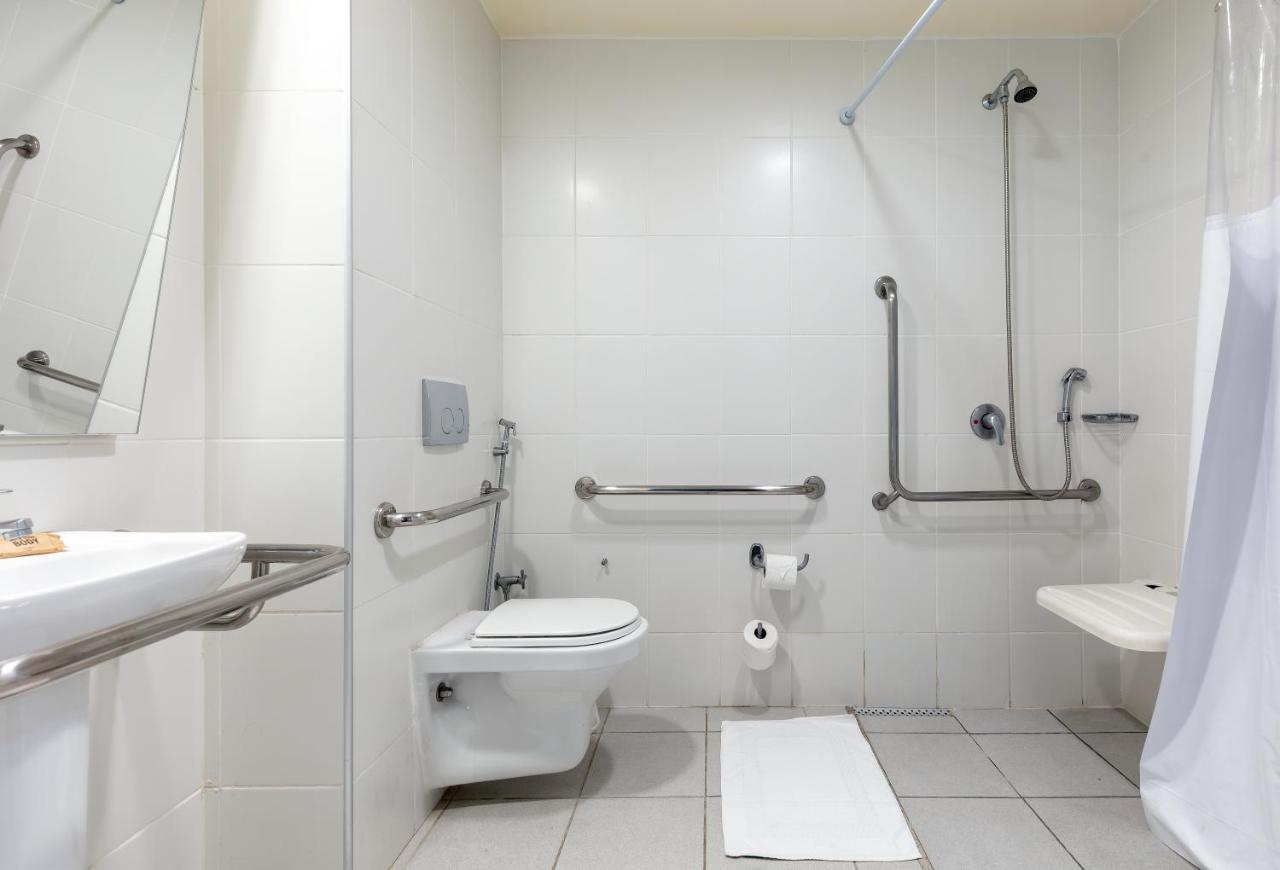 Ibis Budget Bh Afonso Pena Savassi Belo Horizonte Bagian luar foto
