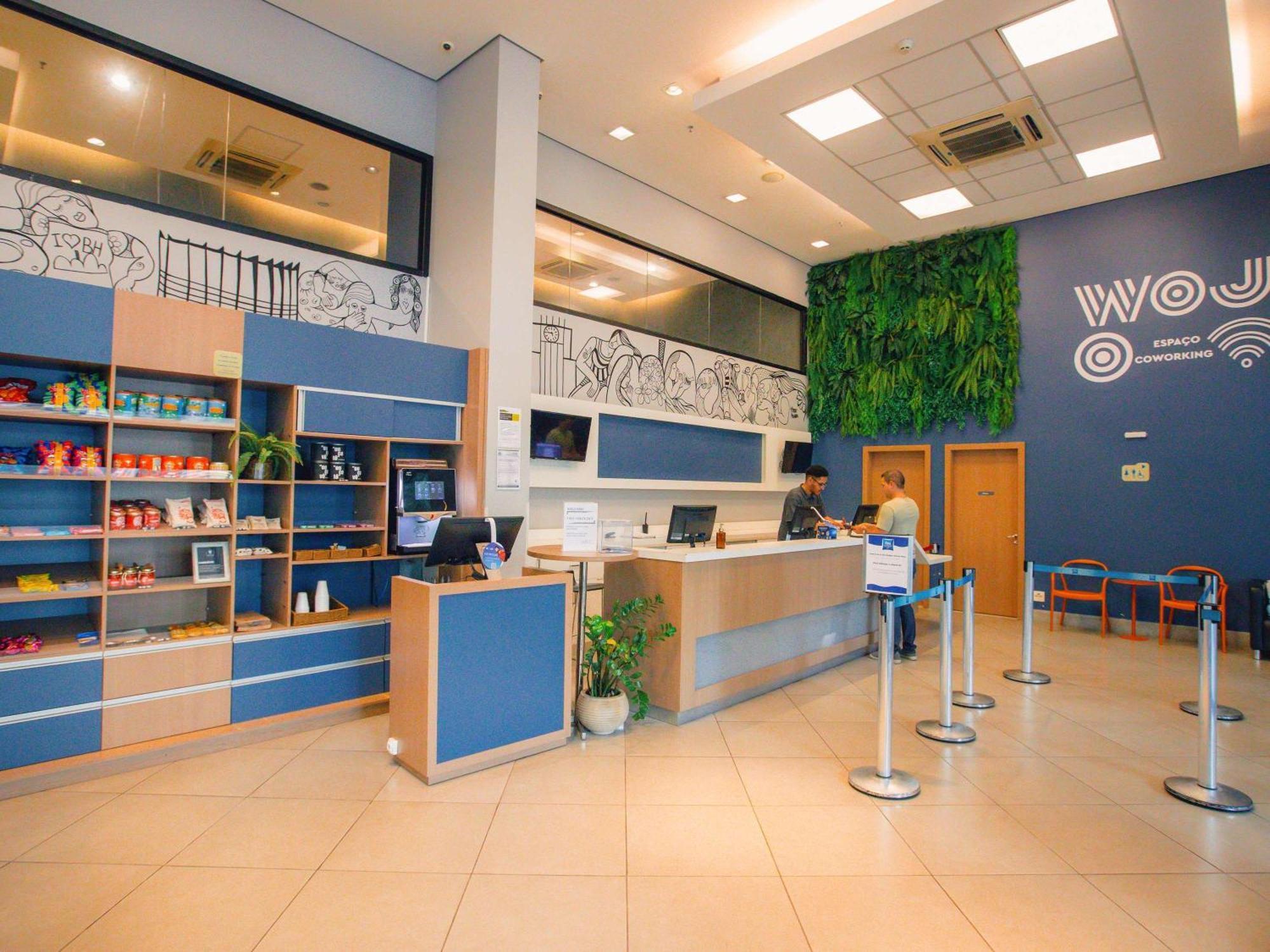 Ibis Budget Bh Afonso Pena Savassi Belo Horizonte Bagian luar foto